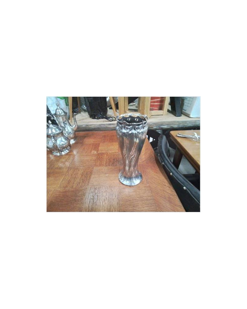 VASE MA AJOURÉ ART NOUVEAU