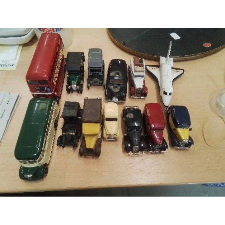 VEHICULE MINIATURE RETRO