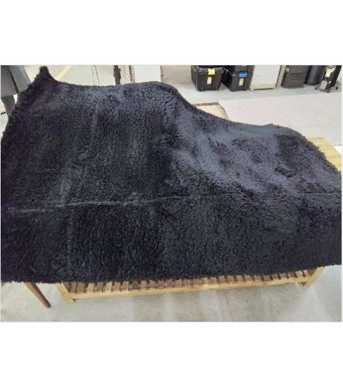 TAPIS NOIR 