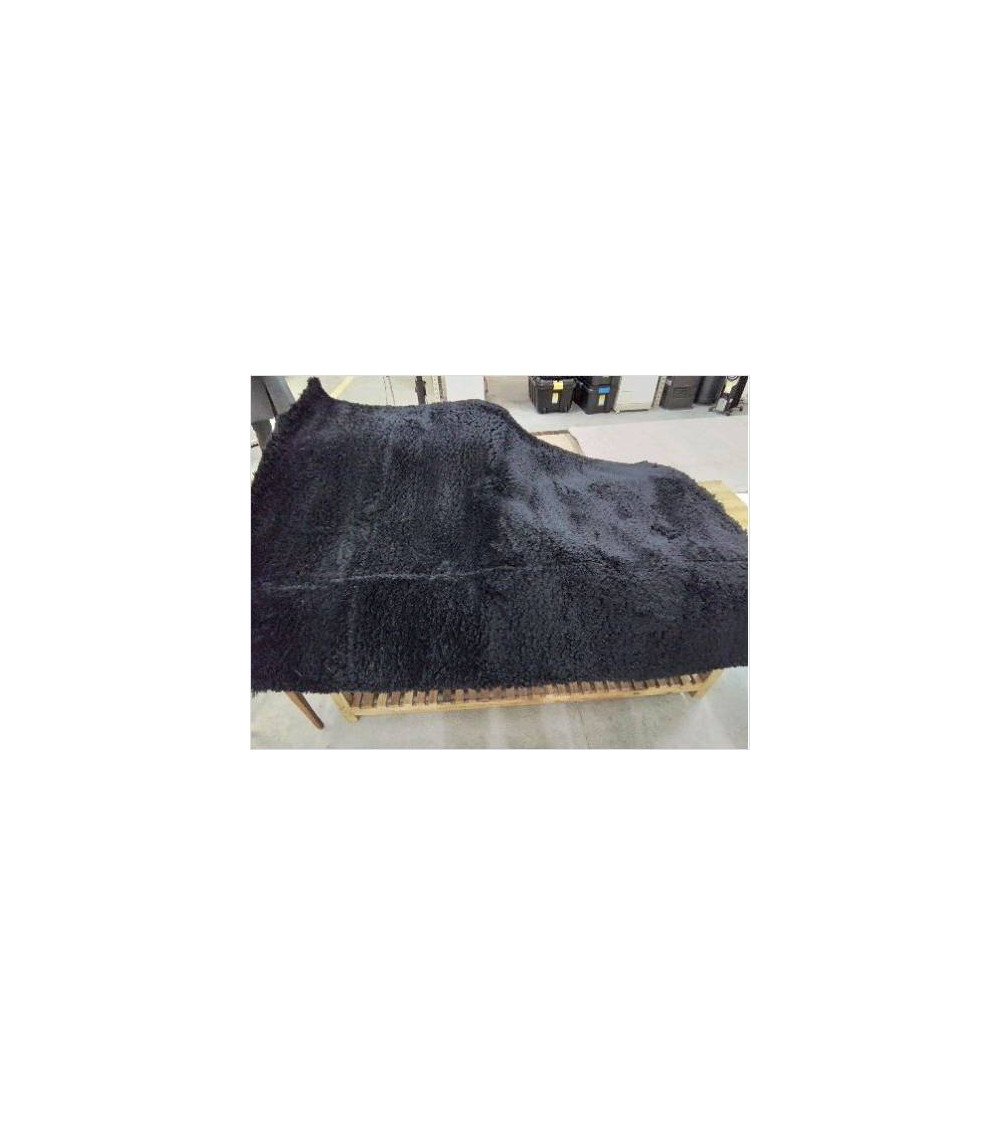 TAPIS NOIR 