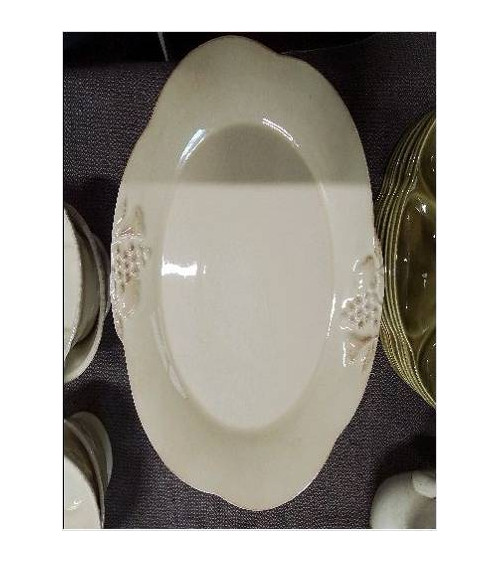 LOT DE 12 ASSIETTES DE PRÉSENTATION 