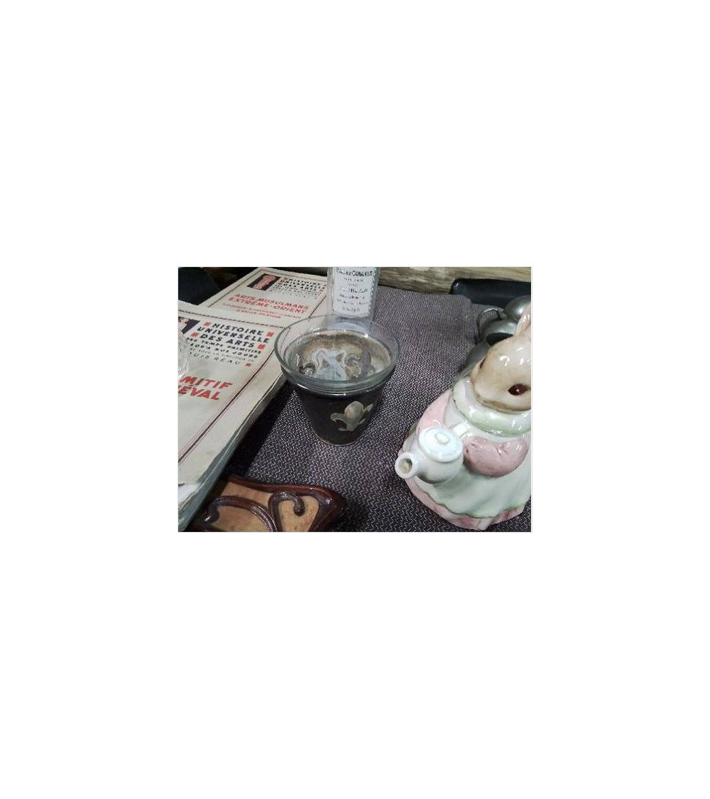 CACHE POT FLEUR DE LYS