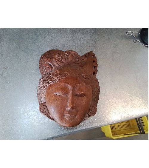 VISAGE SCULPTÉ BOIS
