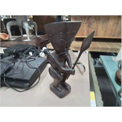STATUETTE BOIS GUERRIER...