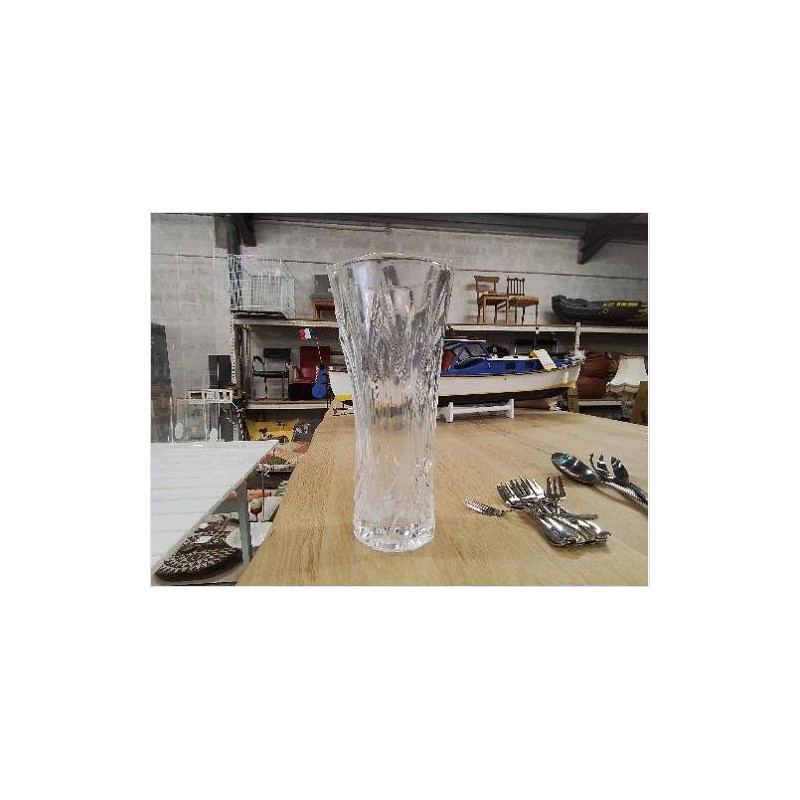 VASE VERRE CISELÉ MM