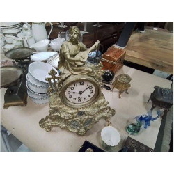 PENDULE JOUEUR...