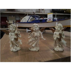 LOT 3 ANGELOTS PM RESINE...