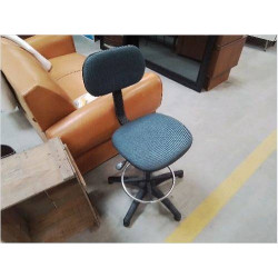 CHAISE DE CAISSE RÉGLABLE 