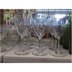 LOT 9 VERRES CRISTAL SUR...