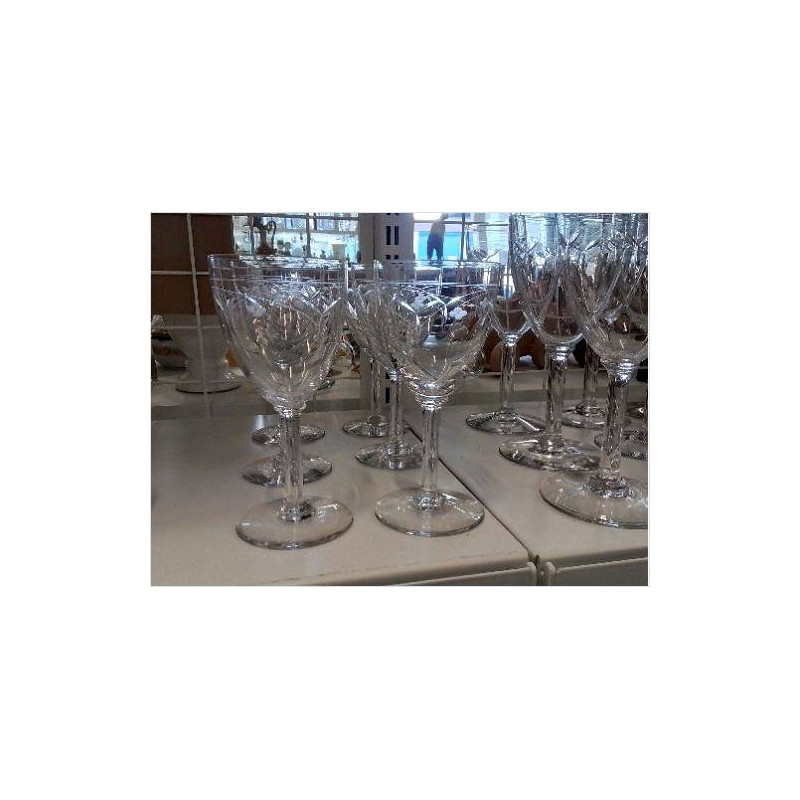 LOT 6 VERRES CRISTAL MM SUR PIED CISELES  PETITES FLEURS