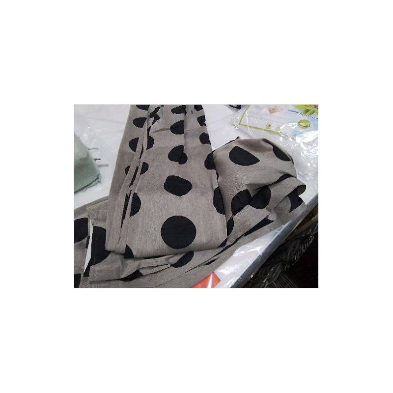 PAIRE DE RIDEAUX TAUPE POIS NOIRS