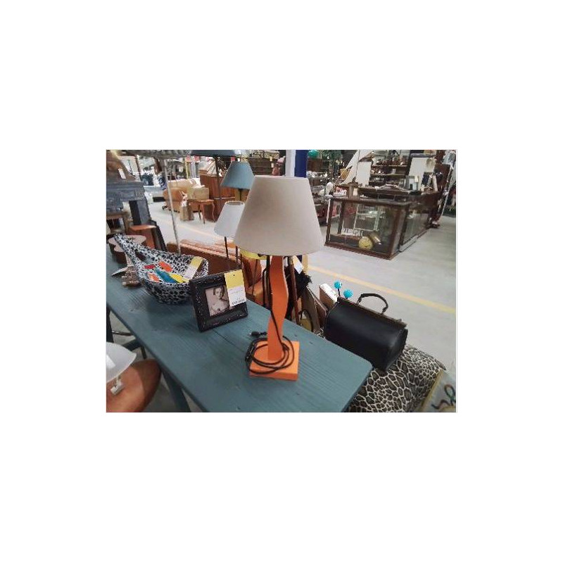 LAMPE MODERNE BOIS ORANGE ABJ TAUPE