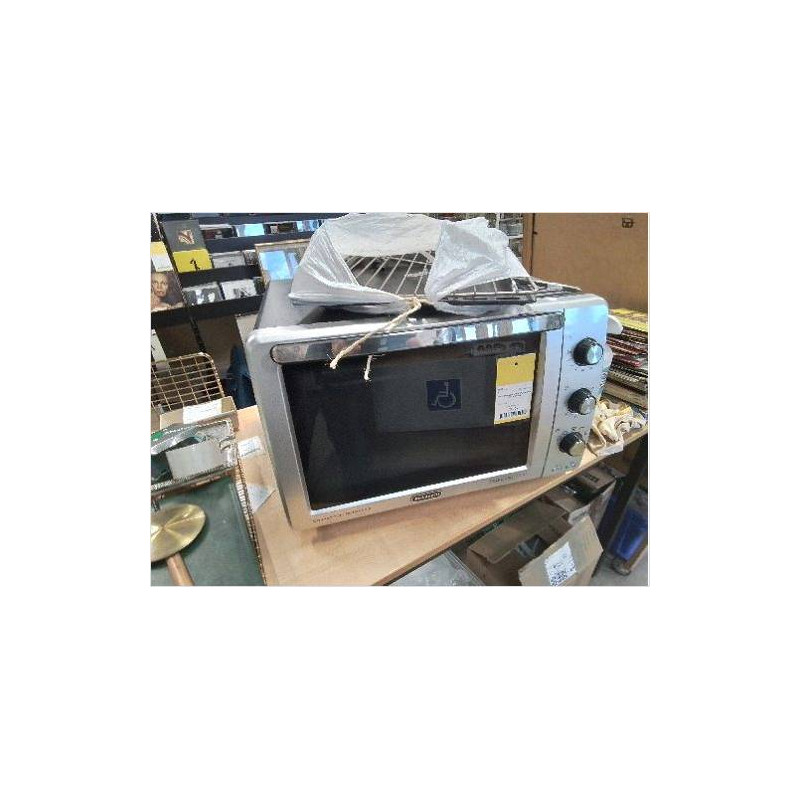 FOUR DELONGHI SFORNATUTTOMAXI + ACC RESERVE