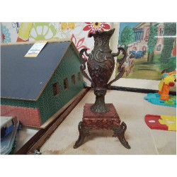 VASE REGULE MARBRE