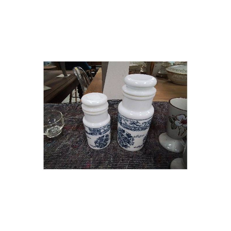 LOT DE 2 POTS VERRE BLANC DECO FLEURS BLEUES 