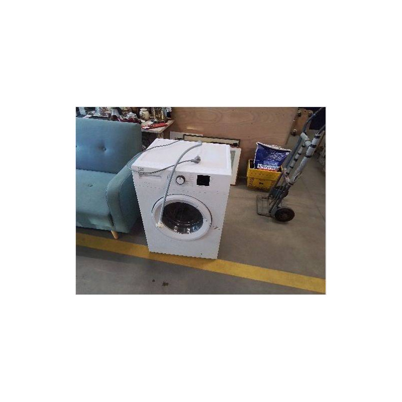 MACHINE À  LAVER BEKO 7KG