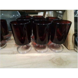 LOT 8 VERRES ROUGES MM