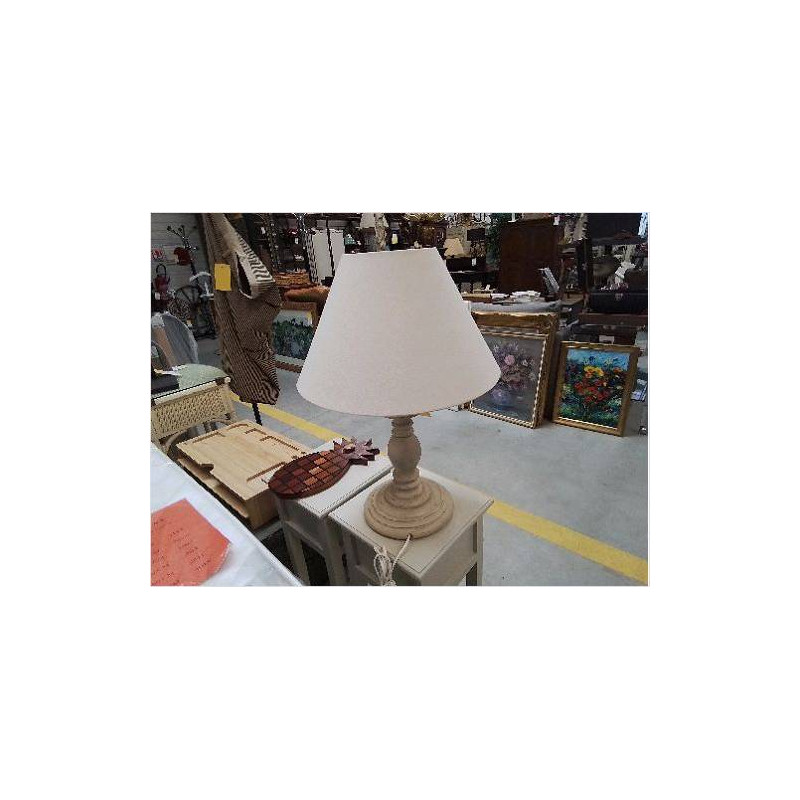 LAMPE PIED BOIS TOURNE ABJ BEIGE