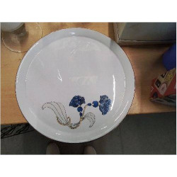 PLAT ROND DE SERVICE...