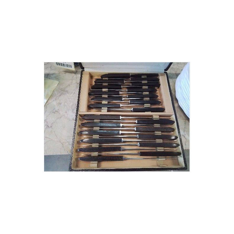 COFFRET COUTEAUX MANCHE MARRON 