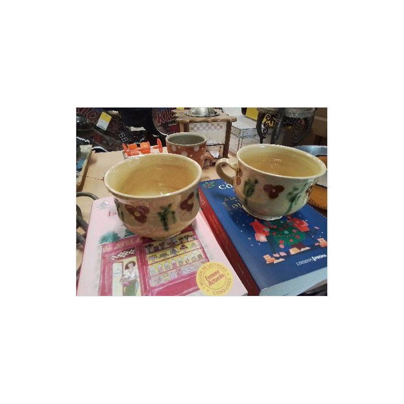 PAIRE DE TASSES ANC 