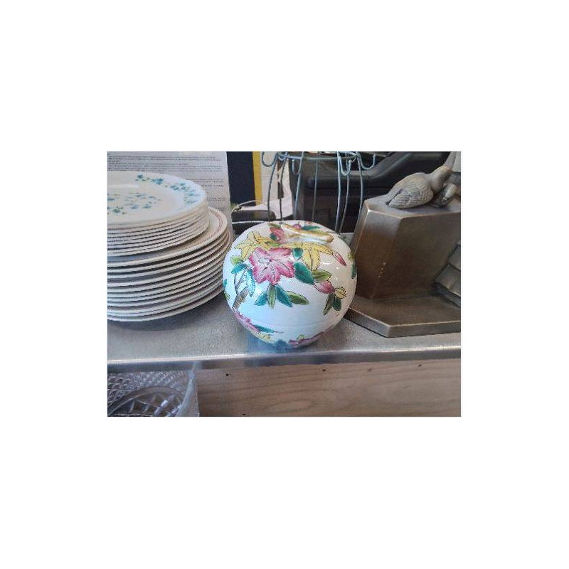 BONBONNIÈRE POMME PORCELAINE FLEURIE