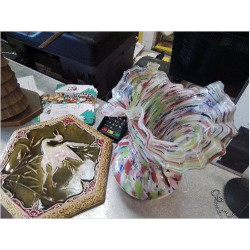 VASE COULEURS PATE DE VERRE DENTELÉ 