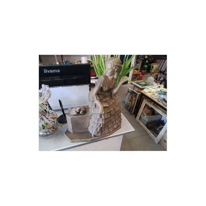 STATUE FAIENCE REZL FEMME ASSISE OISEAU