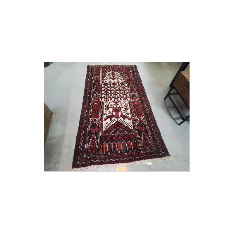 TAPIS FAIT MAIN 192 X 102