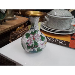 VASE CLOISONNE BLANC FLEURS...