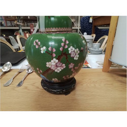 POT CLOISONNE EN LETAT VERT...
