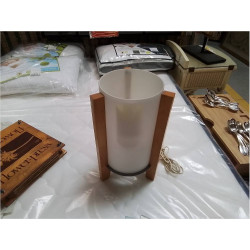 LAMPE VERREE BLANC 3 COLONNES BOIS