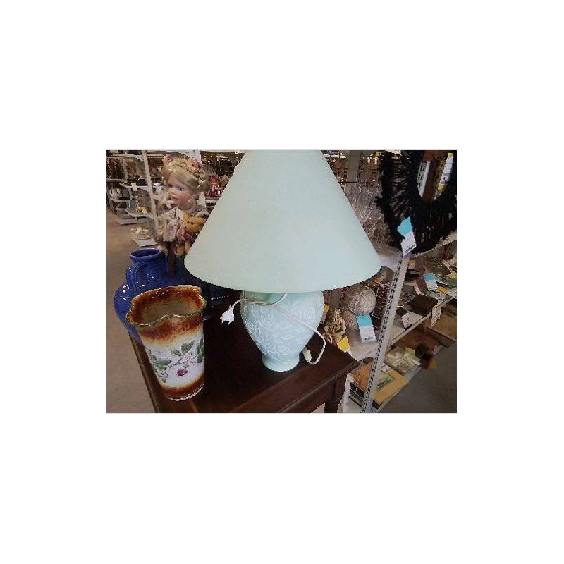 LAMPE VERTE DECOR FLORAL
