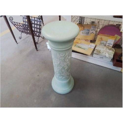 COLONNE VERTE DECOR FLORAL 