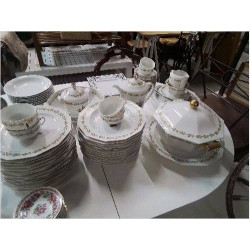 SERVICE PORCELAINE LIMOGES...