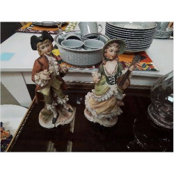 COUPLE STATUETTES FAIENCE