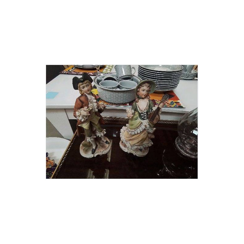 COUPLE STATUETTES FAIENCE