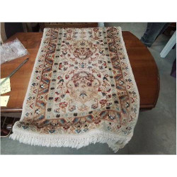 TAPIS COULOIR SOIE ROSE...