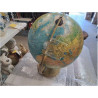 MAPPEMONDE 1968 AVEC LOUPE EN ACCESSOIRE