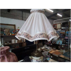 LAMPE PIED PORCELAINE...