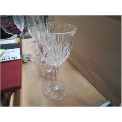 LOT 6 VERRES A PIEDS...