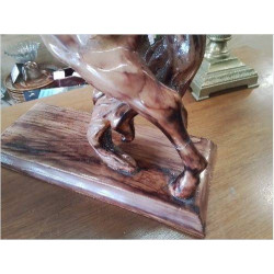 CHEVAL RESINE EN L’ETAT