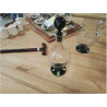 CARAFE CRISTAL FACETTES PIED VERT