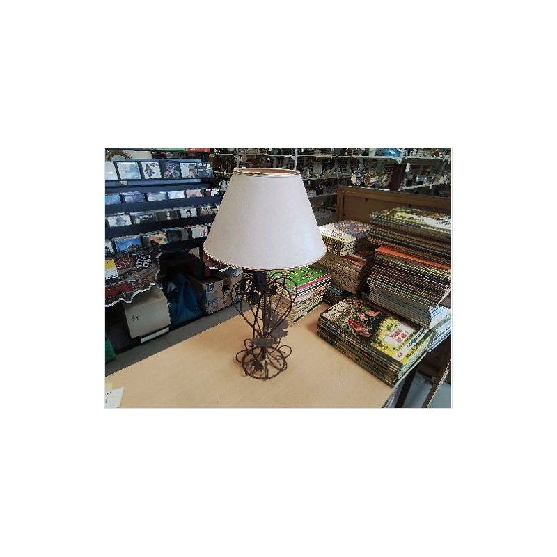 LAMPE PIED METAL DECOR FEUILLES