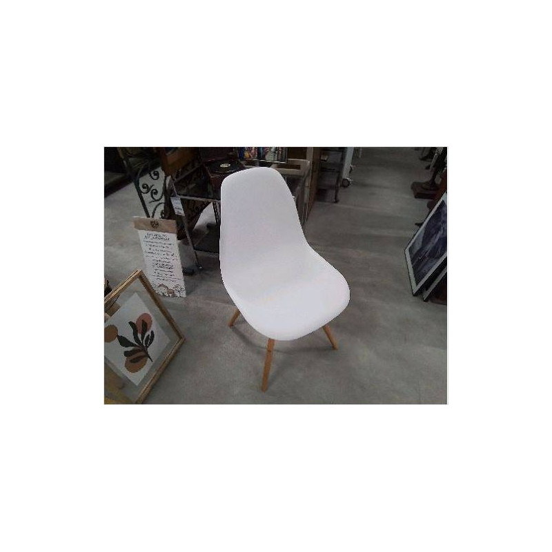 CHAISE PVC BLANC PIED BOIS