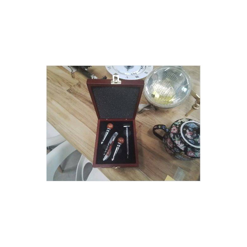 COFFRET ACCESSOIRES VIN ANGLAIS 