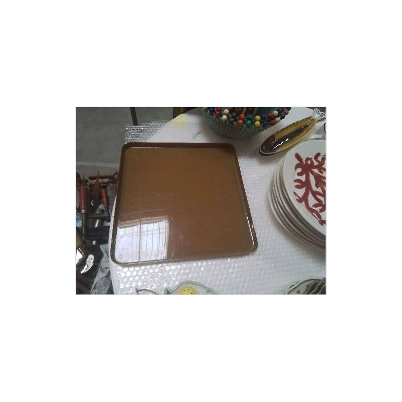 PLAT MÉTAL CARRÉ DORÉ 