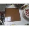 PLAT MÉTAL CARRÉ DORÉ 