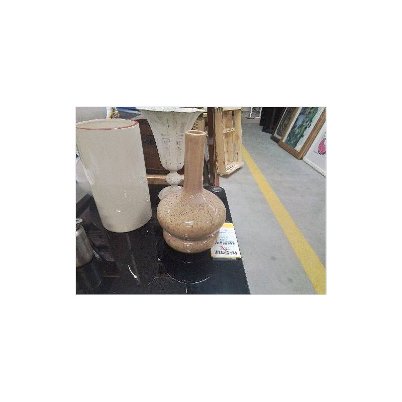 VASE BEIGE POINTS NOIR