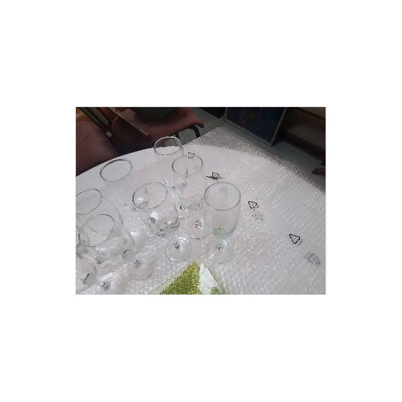 LOT 5 FLUTES VERRE